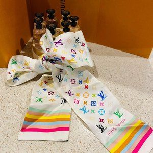 Louis Vuitton Scarf 100% Silk